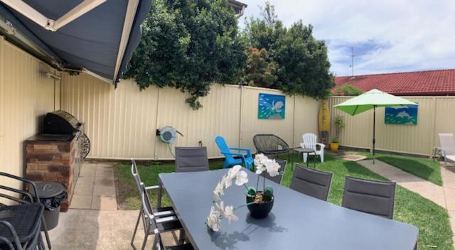 Golden Beach Motor Inn, Caloundra Zewnętrze zdjęcie